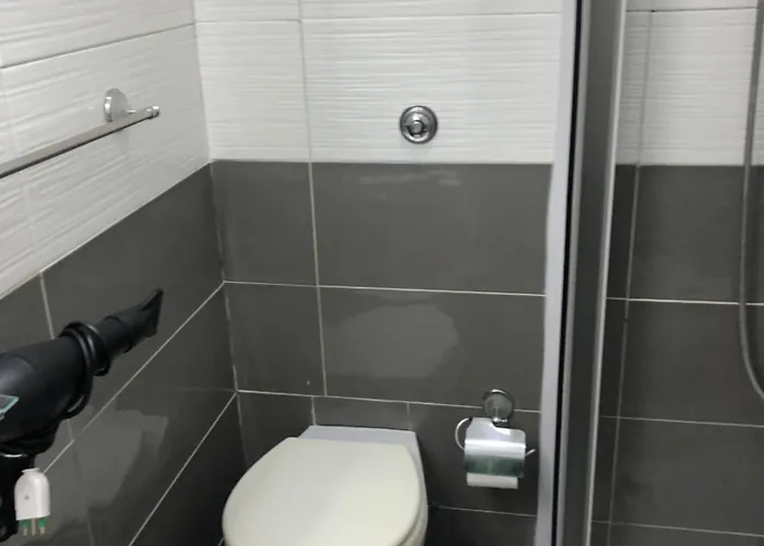 Angel's Couette-café 3*